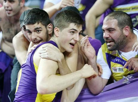 אריאל. בכורה חלומית (אלן שיבר)