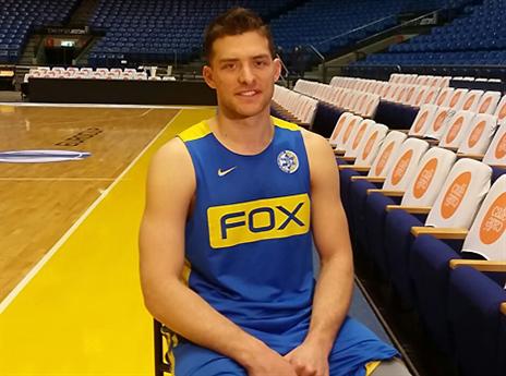 "איחלתי לו בהצלחה". פניני על מקל