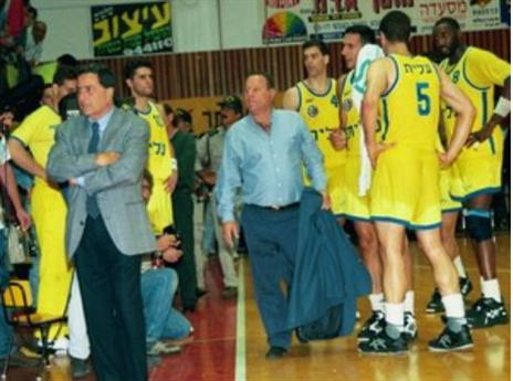 ואולי הכל בכל התחיל בהפסד האליפות בכפר בלום? (עדי אבישי)