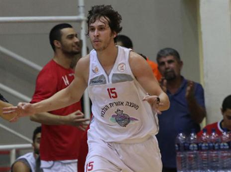 חוזר למקום הראשון. הובר (איגוד הכדורסל)