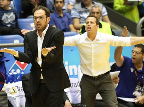 דרוקר עצבני. ראשל"צ בבעיה (צילום: דני מרון)