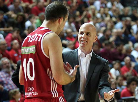 פרנקו. היה עצבני על היכולת של חניכיו (אלן שיבר)