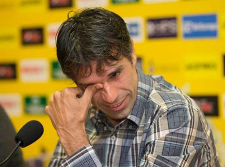 ואלרון במסיבת בעיתונאים (צילום: לאס פלמאס)