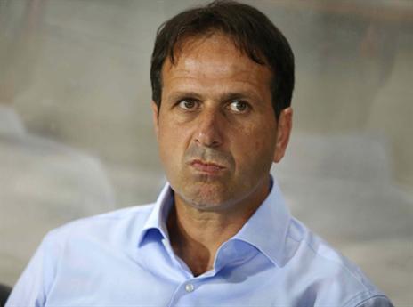 נשאר בחיפה. רוני לוי (אלן שיבר)