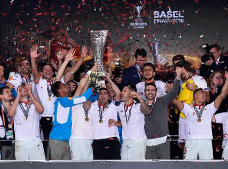 מי תזכה בדאבל? (Getty)