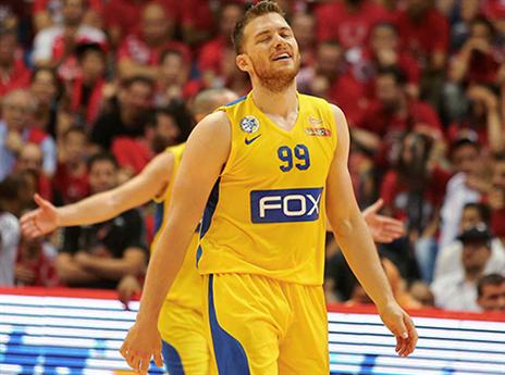 גל מקל בדיכאון. סיום צורם לעונה של מכבי ת"א (אלן שיבר)