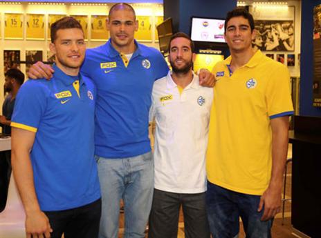 הגרמני כבר מכיר את מקל (צילום: אלן שיבר)