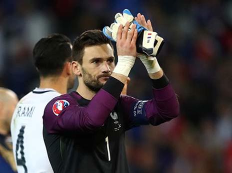 לוריס ספג שער אחד בשלב הבתים (GETTYIMAGES)