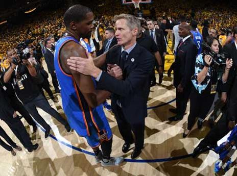 גם הוא היה בפגישה. קר עם דוראנט (Getty)