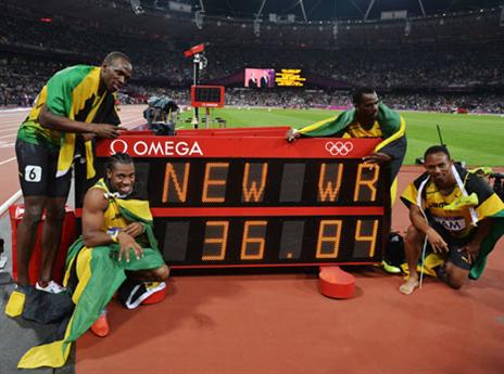 שיא עולם מספר 4 במשחקים - 36.84 שניות בשליחים. מדהים (gettyimages)