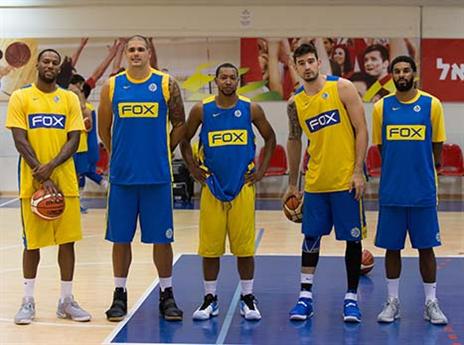 יסדרו חורף חם בהיכל (עודד קרני)