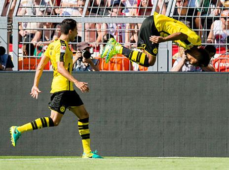 אובמיאנג, פתיחה ברגל ימין (gettyimages)