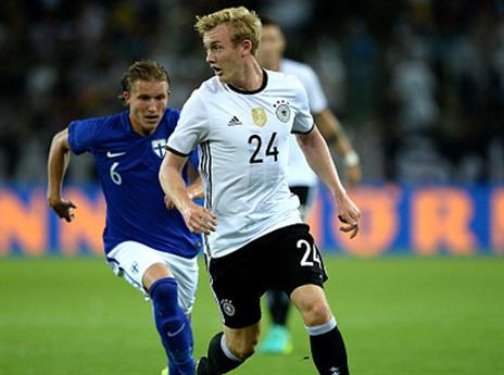 גרמניה מכתיבה את הקצב מהפתיחה (getty)