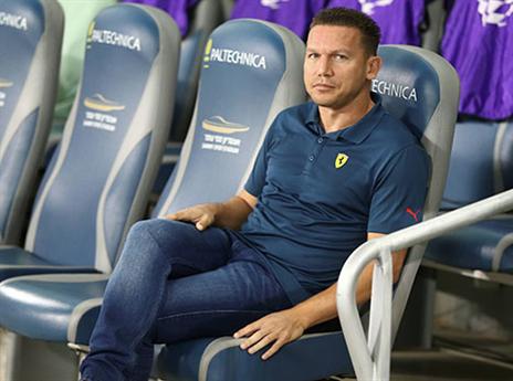 רוצה לחזור למסלול הניצחונות. ברק בכר (אלן שיבר)