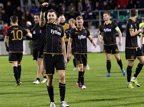 ניצחון סנסציוני לאירים (צילום: אודי ציטיאט)