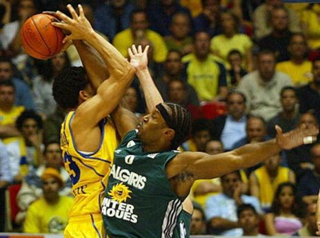 "זה ברח מהידיים, חשבתי על איזה מטוס לעלות" (getty)