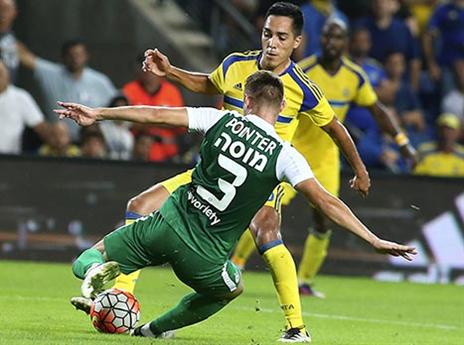 מוסה תיסכל את סקאריונה במחצית הראשונה (אלן שיבר)