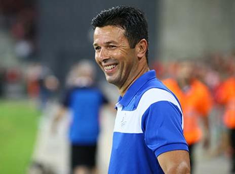 אוואט. עכשיו גם בליגה (לירון מולדובן)