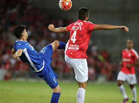 מת לשחק, ויטור (אלן שיבר)