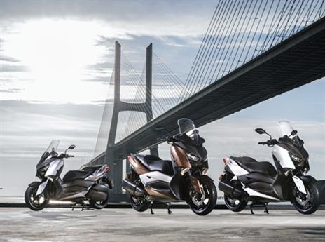 יש מפתח KEYLESS שמאפשר להתניע על-ידי קרבה לקטנוע בלבד