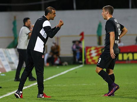 לוזון בתחתית (לירון מולדובן)