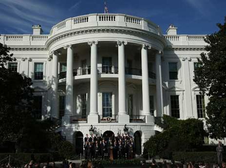 שחקני קליבלנד הספיקו לפגוש את אובמה (Getty)