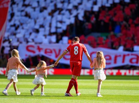 ימשיך לצעוד עם ליברפול גם אחרי הפרישה (getty)