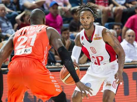 בנקס. נכפה על אברהמי (עודד קרני)