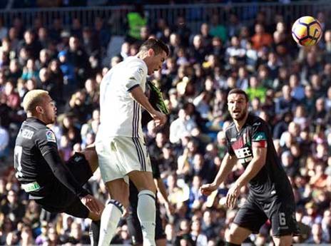 מתעופף באוויר. "כולם עוד יבינו כמה גדול הוא" (getty)