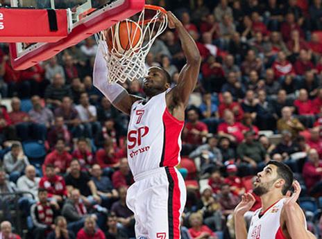 "רמי נותן לנו הרבה ביטחון". טאקר (מנהלת הליגה)