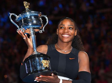 סרינה והגביע. חזרה למקומה הטבעי (Getty)