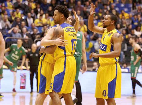 סיכוי לפלייאוף קטן אך קיים (אלן שיבר)