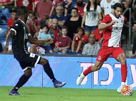 "צעד חשוב בדרך להישארות". שיש (אלן שיבר)