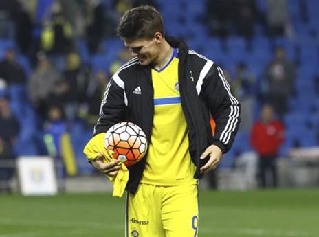 שלושער ראשון במכבי (אלן שיבר)