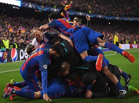 בארסה חגגה היסטוריה (getty)