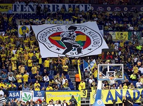 מכבי לא התרגשה מהאווירה באיסטנבול (getty)