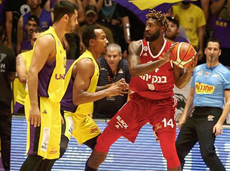 הותיר רושם טוב. האוול (אלן שיבר)