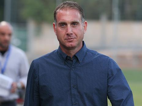 קשטן: "בושה, יצטרכו לעשות כאן חושבים" (אנצ'ו גוש, סוכנות ג'יני)