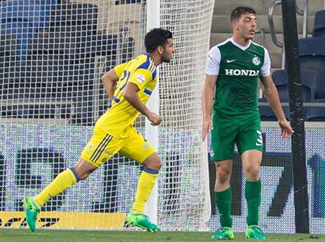 הפסד שישי בפלייאוף העליון לירוקים (עודד קרני)