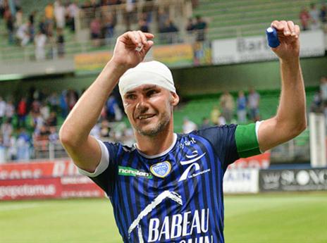 שער דרמטי לניבה הוותיק (Getty)