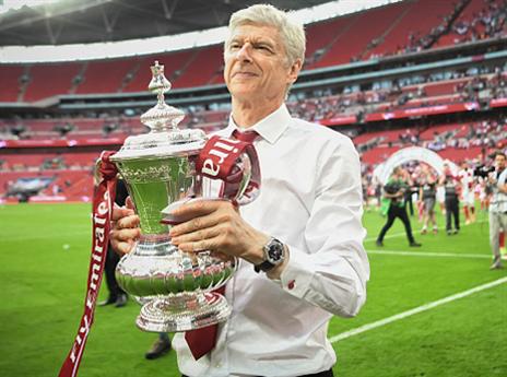 ונגר יפגע בול עם הרכש היקר בהיסטוריה? (getty)