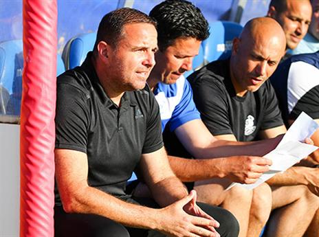 בן שמעון. הולך על זרים ברזילאים (דני מרון)