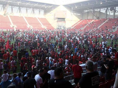 כ-3000 אוהדים הגיעו לטרנר (אלן שיבר)