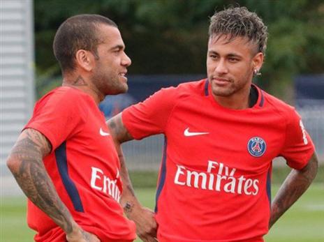 אלבס עם ניימאר. "קרענו את התחת בשביל ברצלונה"