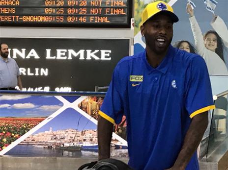 חזר לישראל. קיין