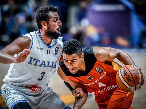 בלינלי במשחקו החלש בטורניר (FIBA)