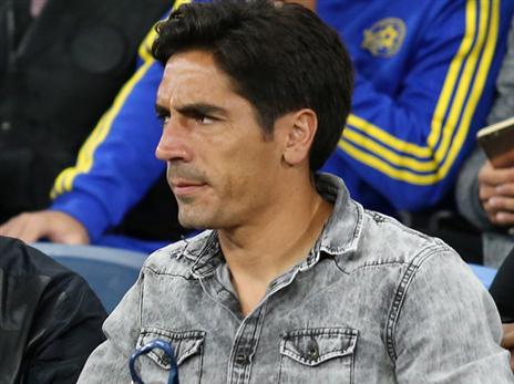 הודח מהתפקיד. זיו (אלן שיבר)