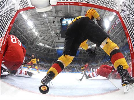 גם שער עצמי אומלל לא מנע מרוסיה זהב (getty)