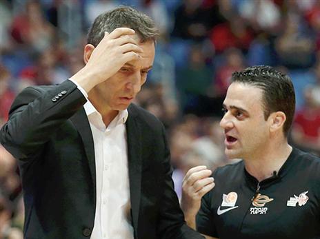 אתגר כפול. עודד קטש במבחן גדול (אלן שיבר)