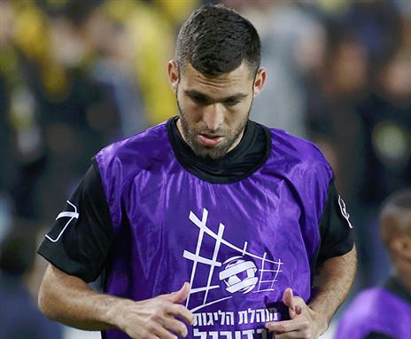 לא יפתח וצפוי לעזוב בקיץ. שכטר (אלן שיבר)